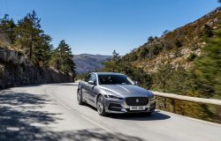 Jaguar XE (2019) - Creating patterns of car body and interior. Sale of templates in electronic form for cutting on paint protection film on a plotter