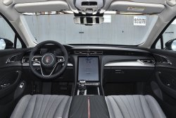 Hongqi H5 (2023) - Criação de padrões de carroçaria e interior. Venda de modelos em formato electrónico para corte em película de protecção de tinta numa plotadora