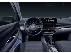 Hyundai Bayon (2021) - Produccíon de plantillas para proteger carrocería y habitáculo de un coche con antigrava cubierta protectora. Plantillas para el corte en ploteador. Protección de elementos brillantes de habitáculo, pantallas, plástico.