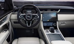Jaguar F-Pace (2021) - Creazione di modelli di carrozzeria e interni. Vendita di modelli in formato elettronico per il taglio su pellicola di protezione della vernice su un plotter