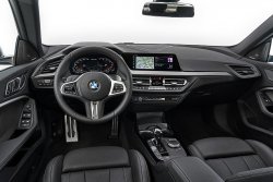 BMW 2 series Grand Coupe (2019)  - Produccíon de plantillas para proteger carrocería y habitáculo de un coche con antigrava cubierta protectora. Plantillas para el corte en ploteador. Protección de elementos brillantes de habitáculo, pantallas, plástico.