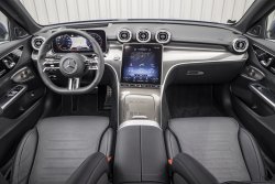 Mercedes-Benz C-Class (2021) AMG - Erstellen von Mustern für Karosserie und Innenraum. Verkauf von Vorlagen in elektronischer Form zum Schneiden von Schutzfolien auf einem Plotter