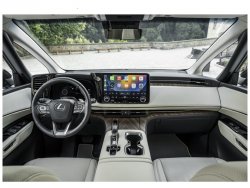 Lexus LM (2023) - Produccíon de plantillas para proteger carrocería y habitáculo de un coche con antigrava cubierta protectora. Plantillas para el corte en ploteador. Protección de elementos brillantes de habitáculo, pantallas, plástico.