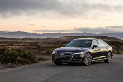Audi A8 (2018) Long - 차체와 내부의 패턴 만들기. 플로터의 페인트 보호 필름 절단 용 전자 형태의 템플릿 판매