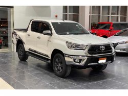 Toyota Hilux (2022) GLXS RS5 - Creating patterns of car body and interior. Sale of templates in electronic form for cutting on paint protection film on a plotter