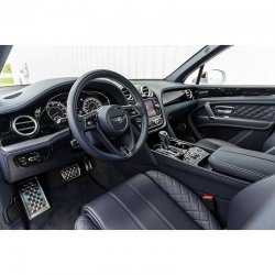 Bentley Bentayga (2016) - Produccíon de plantillas para proteger carrocería y habitáculo de un coche con antigrava cubierta protectora. Plantillas para el corte en ploteador. Protección de elementos brillantes de habitáculo, pantallas, plástico.