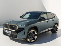 BMW XM (2023) - 创造汽车车身和内部的模式. 以电子形式出售模板，以便在绘图机上切割油漆保护膜