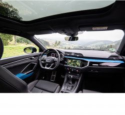 Audi Q3 (2019)  - Produccíon de plantillas para proteger carrocería y habitáculo de un coche con antigrava cubierta protectora. Plantillas para el corte en ploteador. Protección de elementos brillantes de habitáculo, pantallas, plástico.
