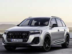 Audi Q7 (2024) - Creating patterns of car body and interior. Sale of templates in electronic form for cutting on paint protection film on a plotter