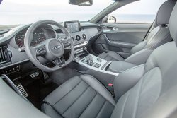 KIA Stinger (2018) - Criação de padrões de carroçaria e interior. Venda de modelos em formato electrónico para corte em película de protecção de tinta numa plotadora