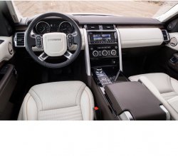Land Rover Discovery (2019) - Produccíon de plantillas para proteger carrocería y habitáculo de un coche con antigrava cubierta protectora. Plantillas para el corte en ploteador. Protección de elementos brillantes de habitáculo, pantallas, plástico.