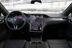 Tesla Model S (2016)  - 创造汽车车身和内部的模式. 以电子形式出售模板，以便在绘图仪上切割油漆保护膜