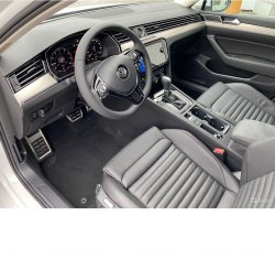 Volkswagen passat (2018) - Produccíon de plantillas para proteger carrocería y habitáculo de un coche con antigrava cubierta protectora. Plantillas para el corte en ploteador. Protección de elementos brillantes de habitáculo, pantallas, plástico.